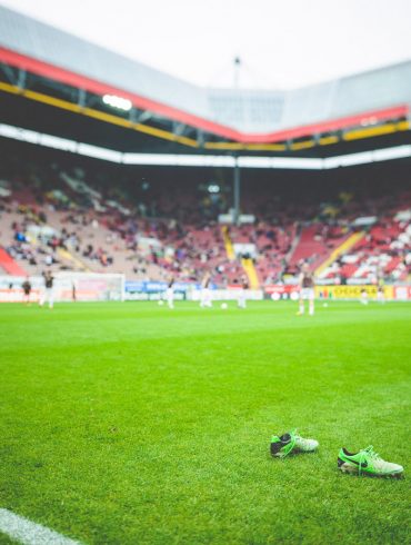 1.FC Kaiserslautern - FC St. Pauli 1:2