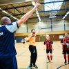 Chemnitzer Spieler feiern den Sieg des Hallenmasters 2014 nach Schlusspfiff ihres letzten Spiels