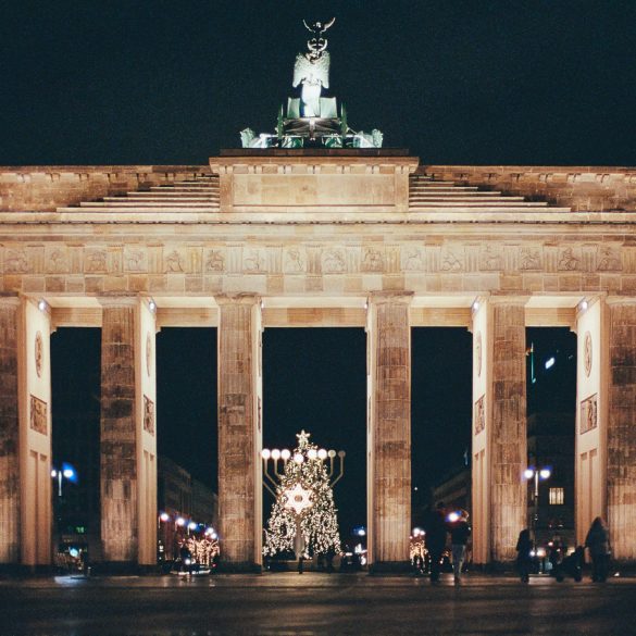 Berlin, Brandenburger Tor bei Nacht